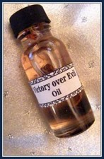 VICTORY OVER EVIL OIL - Santeria, Wicca, Voodoo picture