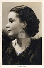 Vivien Leigh 2 -- Signed Vintage Photo Postcard Copy picture
