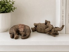The Herd Elephant Collection Dusty #3123 1993 and Living Stone 1988 Elephant Set picture