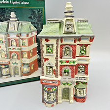 O Well Dickens Keepsake Counter Brick House Porcelain Lighted Christmas Village picture