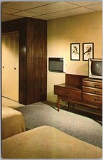 c1950s Morristown, NJ Ad Postcard SUBURBAN APPLIANCE CO Electric AC & Gas Heater picture