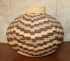 Large Zulu Basket w/ Lid – Handwoven Ilala Palm – Bold Geometric Pattern picture