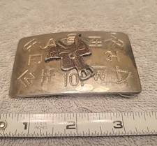 CHAMBERS BELT CO BELT BUCKLE COWBOY SADDLE VTG USA 🇺🇸 picture