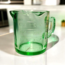 Green Depression Style Glass Measuring Cup, Kitchenware, Kitchen, Vintage Style picture