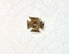 Vintage KNIGHTS TEMPLAR Gold pin with Red Enamel Cross picture