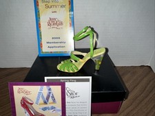 DEFECTIVE other see details Just the Right Shoe SPRING FLING 2005 COA 25 G3D picture