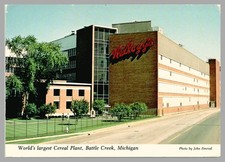 World’s Largest Kellog's Cereal Plant Battle Creek Michigan 1990's UNP Postcard picture