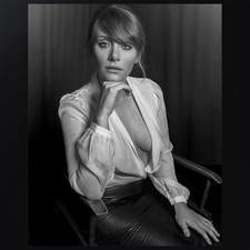 Bryce Dallas Howard 024 | 8 x 10 Photograph | Celebrity Actress, Beautiful Woman picture