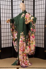DEAR VANILLA JAPANESE FURISODE SILK KIMONO WOMEN'S AUTHENTIC JAPAN MADE VINTAGE picture