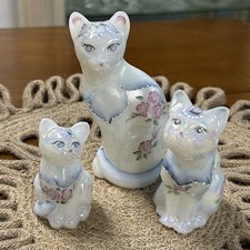 Fenton Art Glass White Iridescent Hand Painted Cat Figurines Set of 3 Signed picture