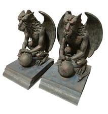 Pair of 2 Vtg Resin Werewolf Gargoyle Bookends Copyright Mark GA picture