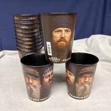 13 Duck Dynasty Plastic Cups picture