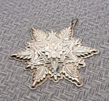 1999 Gorham Annual Sterling Silver Snowflake Christmas Ornament, 19.8g picture