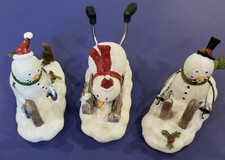 Transpac Resin Sledidng Snowmen 3 Figurine Set Christmas Decor 3”x5
