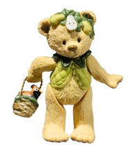 Hallmark Ornament: 2005 Gift Bearers, QX2222 picture