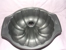  Wilton Bundt Cake Dessert Pan 9.75 x 3.3/8 inch euc picture