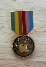Vintage 1980’s Apple 'Croix De Apple' Employee Pin RARE *NEW* picture