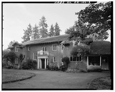 Photo:West Side Entrance Drive Northeast Elevation Historic House 1900s picture