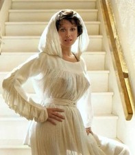 Actress Phyllis Davis Historic Publicity Classic 2 Photo Set Color And B&W picture