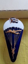 Original 1980s Cuban Airborne Paratrooper Badge+Box/Bonus/FREE SHIPPING IN US picture