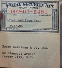 Vintage Social Security Card Dec.  1936 with photo of the Issuee picture