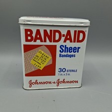 Johnson & Johnson 1983 BAND-AID Tin 30 Sheer Bandage, Empty, Set Prop, Vintage picture