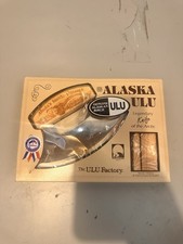 ALASKA ULU LEGENDARY KNIFE OF THE ARTIC-FROM THE ULU FACTORY-STAND, BOOKLET-NEW picture