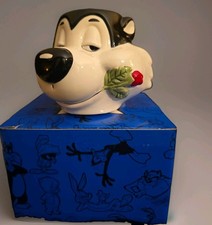 Vintage 1994 Looney Tunes Pepe Le Pew 3D Figural Ceramic Mug CIB Pristine Boxed  picture