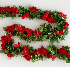 Vtg Plastic Holly Berry Poinsettia Chain Christmas Garland 136in (11.5 Ft) Long picture