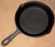 Vintage Unmarked Lodge #5 Cast Iron Skillet 3 Notch Heat Ring 1940s-1950s  picture