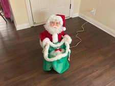 VTG SANTA'S BEST Animated 24