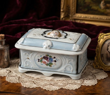 ANTQ 19th C Victorian German Porcelain Fairing Vanity Trinket Box Cameo Floral picture