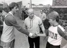 Johann Cruyff Jimmy Johnstone James Johnstone junior 1982 Old Photo picture