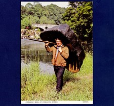 UNPOSTED POSTCARD, CORACLE MAN AT CENARTH, DYFED, WALES picture