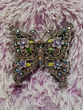 Cynthia Rowley Bejeweled Butterfly Magnetic Trinket Box Lavender Enamel Crystals picture
