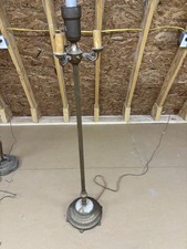                     This appears to be a vintage four-light torchiere floor lamp picture