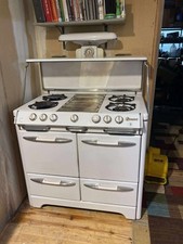 Vintage O'Keefe & Merritt Stove with 4 burners + Griddle +Grillevator +Oven picture