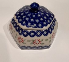Boleslaweic Polish Pottery Snowflake Hexigonal Trinket Box picture