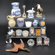 Tracy's Trinket Shelf, Spring / April Drop : Miniatures, Figures, Bells, Crystal picture