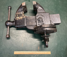 ANTIQUE MONARCH 402 BENCH VISE PV PRENTISS CO. N.Y. LION HEAD Repaired 55 LBS picture