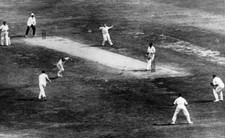 1933 Adelaide 3rd Test Match England beat Australia OLD PHOTO picture