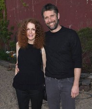 Julianne Moore Bart Freundlich at the Original Music Workshop Spri - Old Photo picture