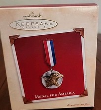 Medal For America 2002 Hallmark Pewter Christmas Keepsake Ornament Eagle New picture