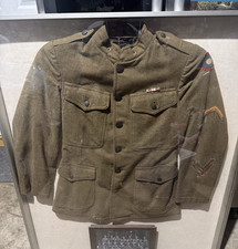 Original WWI U.S. Army Doughboy Service Coat 1918 Patch Photo Display Case picture