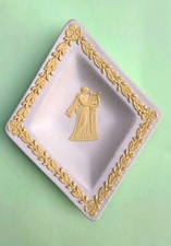 Wedgwood Primrose Yellow on White Jasperware Diamond Trinket Dish Muses 1978 picture