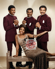 Gladys Knight & The Pips Signed 8x10 Reprint picture