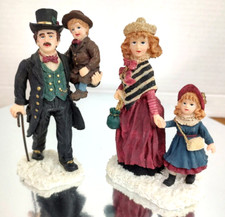 Mervyns Village Square 2000Man Women Children Family Walking Village Accessories picture
