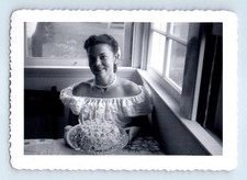 Old Vintage Photo SOLO PRETTY WOMAN CUTE SEXY DRESS BIRTHDAY CAKE FOUND SNAPSHOT picture