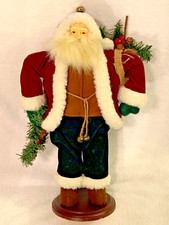 Old World Santa Claus Figurine on Wood Base 17