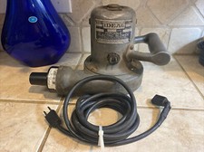 vintage Portable Electric Blower.  Ideal commutator dresser Co.  Works picture